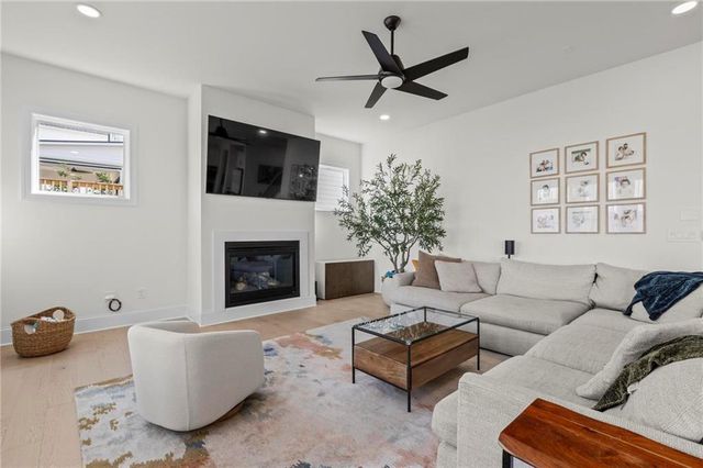 383 Tillman Pass, Woodstock, GA 30188