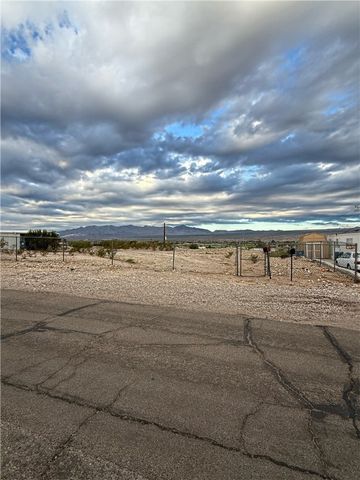 2263 & 2259 Riverview Circle, Bullhead City, AZ 86442