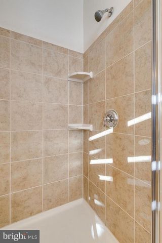 23502 BELVOIR WOODS TER, Ashburn, VA 20148