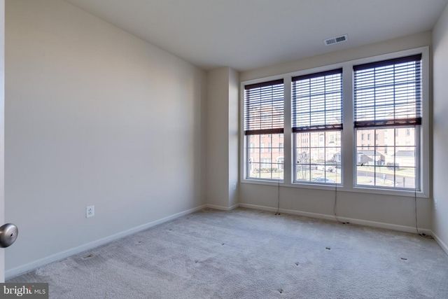 23502 BELVOIR WOODS TER, Ashburn, VA 20148