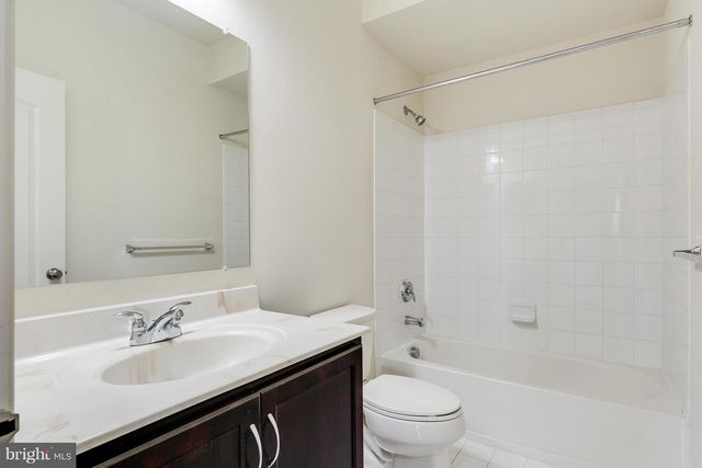 23502 BELVOIR WOODS TER, Ashburn, VA 20148