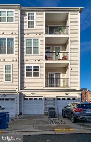 23502 BELVOIR WOODS TER, Ashburn, VA 20148