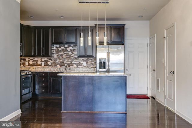 23502 BELVOIR WOODS TER, Ashburn, VA 20148