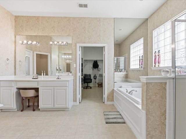 433 Shady Oaks Drive, Murphy, TX 75094