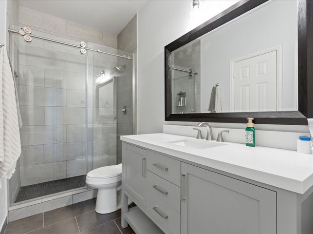 433 Shady Oaks Drive, Murphy, TX 75094