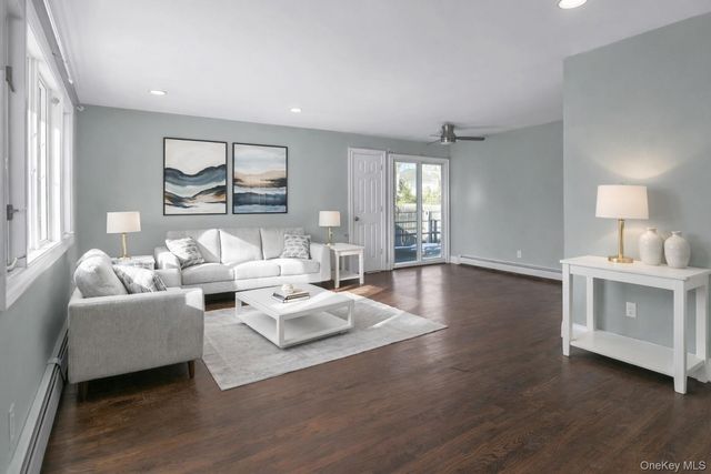 7 Miller Drive, Lake Grove, NY 11755