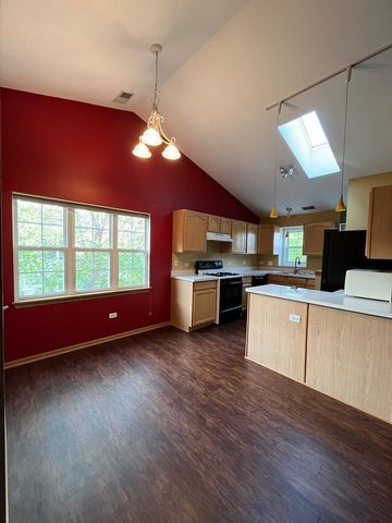 2451 Sheehan Drive 201, Naperville, IL 60564