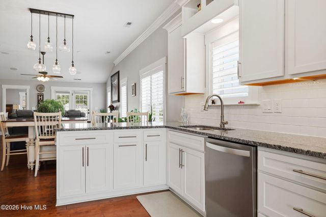 1612 Stone Wood Drive, Winterville, NC 28590
