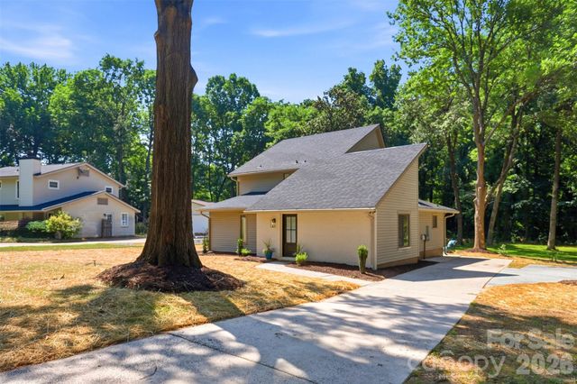 5908 Mcnair Road, Charlotte, NC 28212