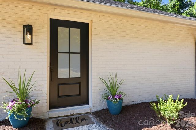 5908 Mcnair Road, Charlotte, NC 28212