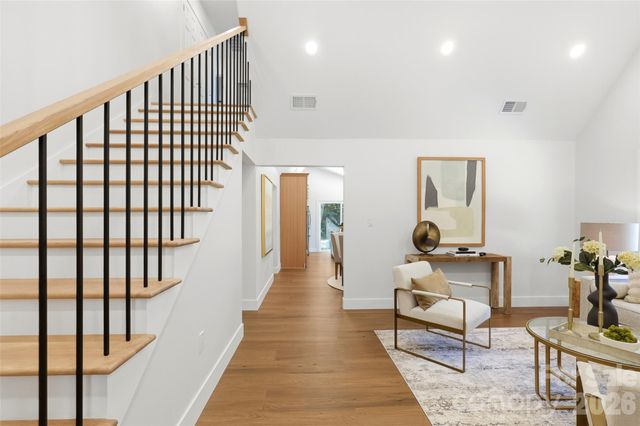 5908 Mcnair Road, Charlotte, NC 28212