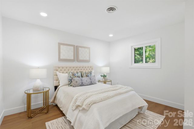 5908 Mcnair Road, Charlotte, NC 28212
