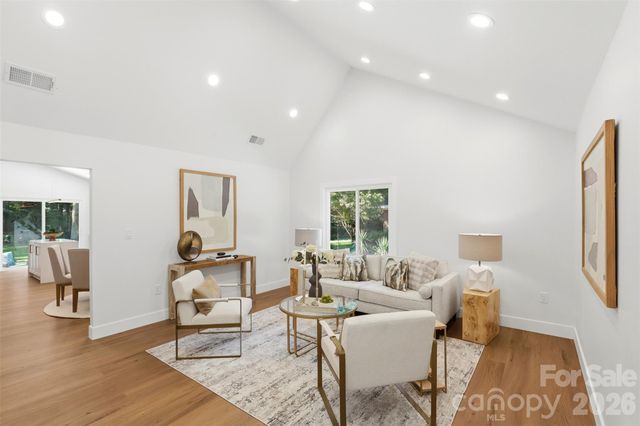 5908 Mcnair Road, Charlotte, NC 28212