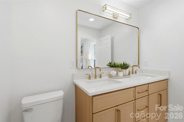 5908 Mcnair Road, Charlotte, NC 28212