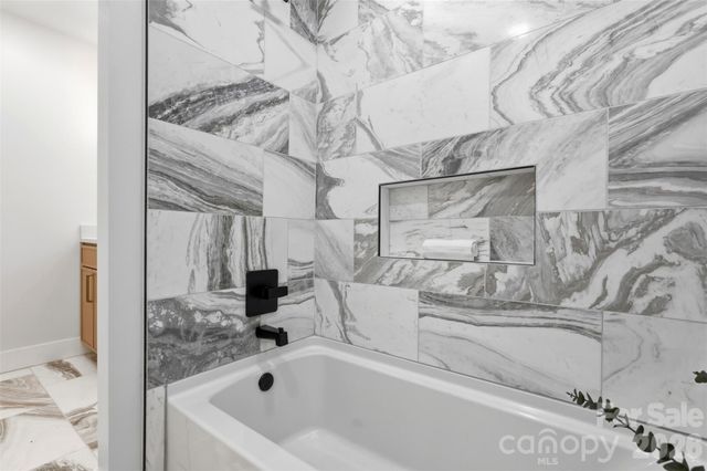 5908 Mcnair Road, Charlotte, NC 28212