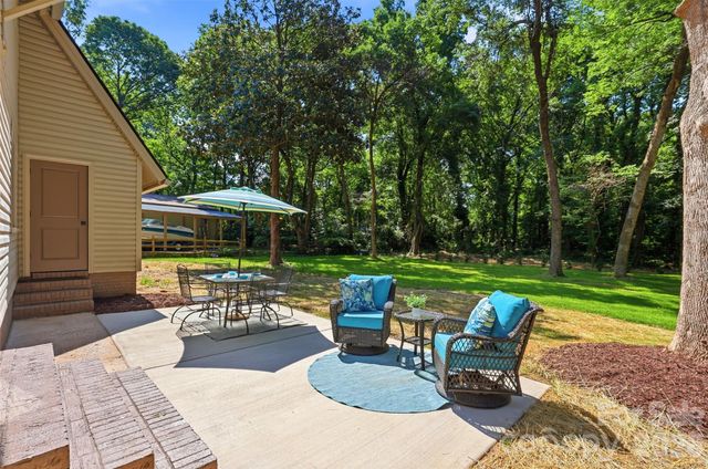 5908 Mcnair Road, Charlotte, NC 28212