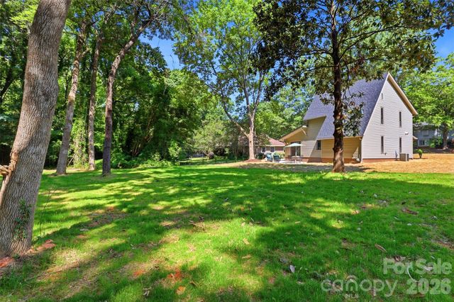 5908 Mcnair Road, Charlotte, NC 28212