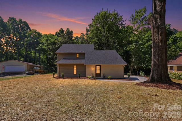 5908 Mcnair Road, Charlotte, NC 28212