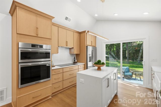 5908 Mcnair Road, Charlotte, NC 28212