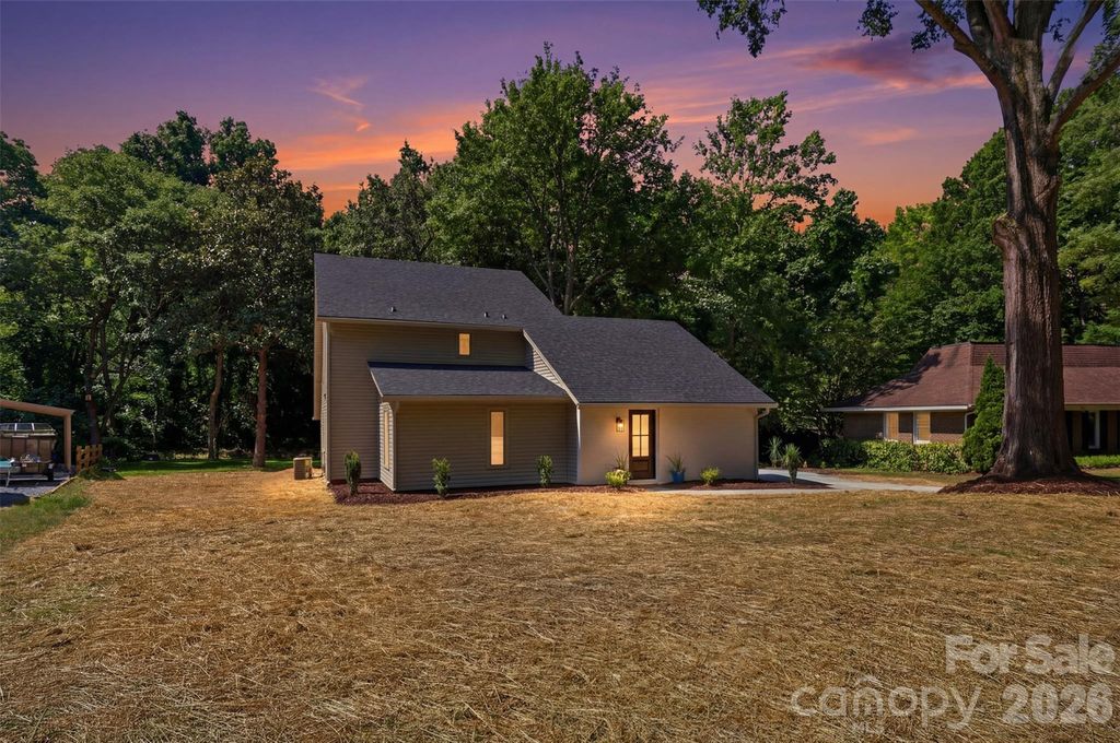 5908 Mcnair Road, Charlotte, NC 28212