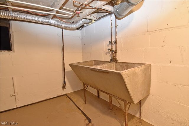 734 Corice Street, Akron, OH 44306