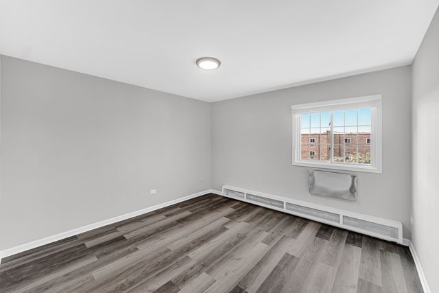 159 W Elk Trail 356, Carol Stream, IL 60188