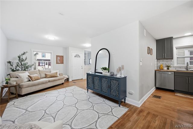 92 Gallatin Avenue, Buffalo, NY 14207