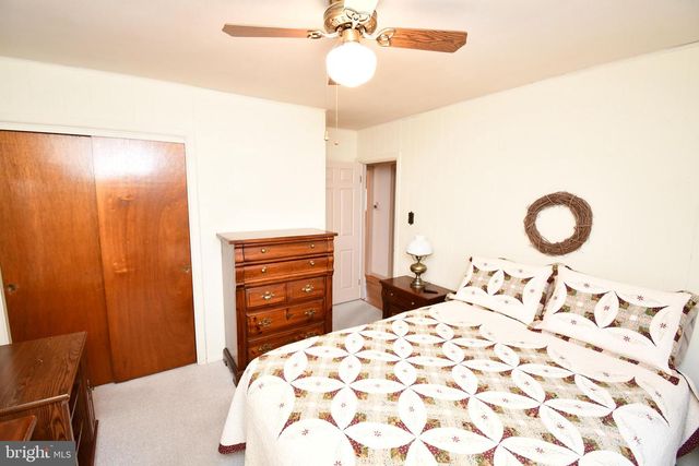 17 E FOREST GLEN DR E E, Millville, NJ 08332