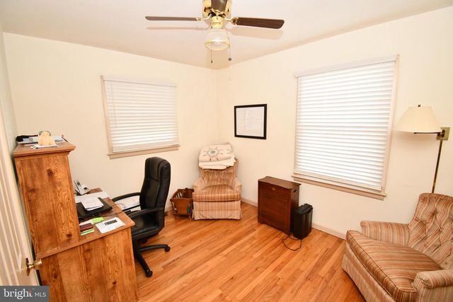 17 E FOREST GLEN DR E E, Millville, NJ 08332