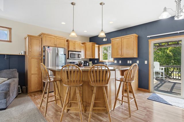 1403 35th Street Circle S, Moorhead, MN 56560
