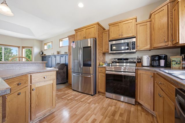 1403 35th Street Circle S, Moorhead, MN 56560
