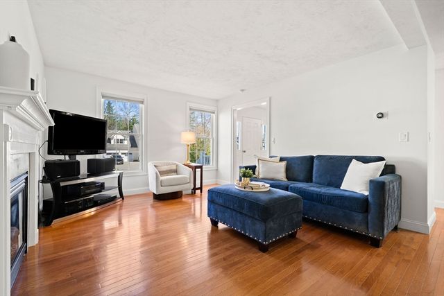 51 Old Farm Way, Ayer, MA 01432