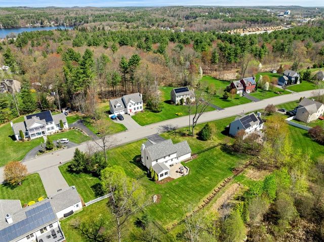 51 Old Farm Way, Ayer, MA 01432