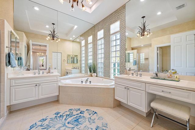 7994 Via Villagio, West Palm Beach, FL 33412