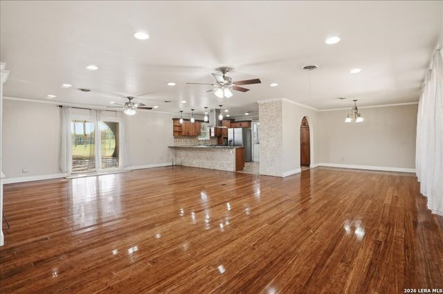 955 S HIGHWAY 37 ACCESS, George West, TX 78022
