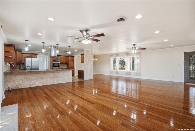 955 S HIGHWAY 37 ACCESS, George West, TX 78022