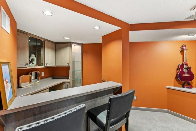 4909 Drew Avenue S, Minneapolis, MN 55410