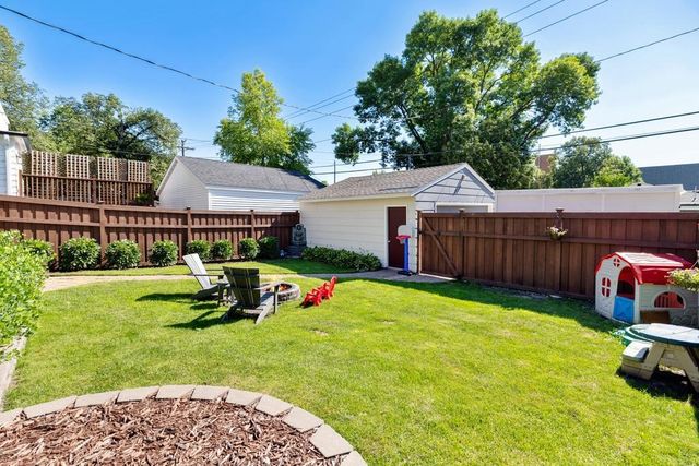 4909 Drew Avenue S, Minneapolis, MN 55410