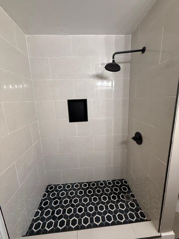 17028 Santa Fe St, Hayward, CA 94541