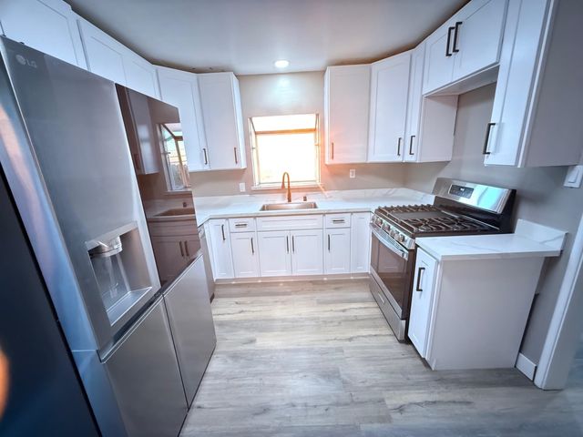 17028 Santa Fe St, Hayward, CA 94541