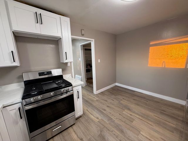 17028 Santa Fe St, Hayward, CA 94541