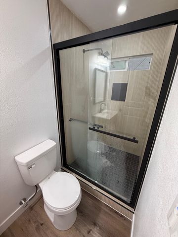 17028 Santa Fe St, Hayward, CA 94541