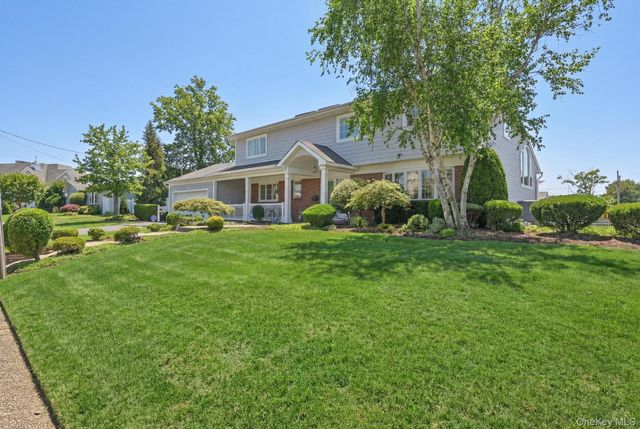 133 Thornwood Road, Massapequa Park, NY 11762