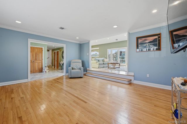 133 Thornwood Road, Massapequa Park, NY 11762