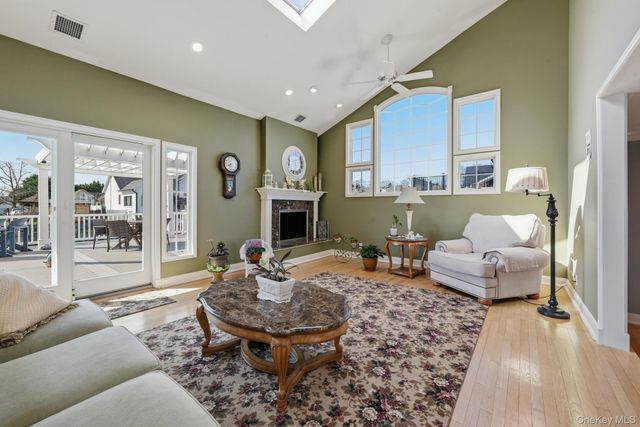 133 Thornwood Road, Massapequa Park, NY 11762