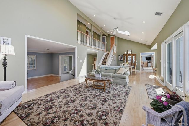 133 Thornwood Road, Massapequa Park, NY 11762