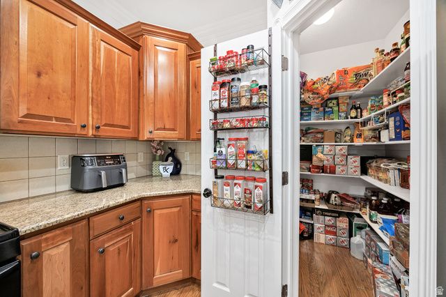 410 COBBLESTONE DR, Providence, UT 84332