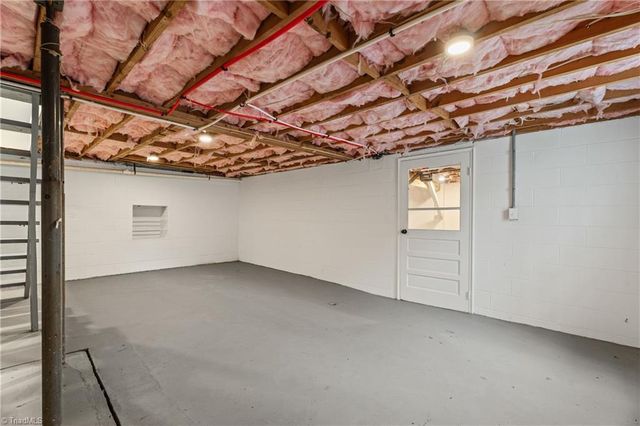 4460 Carrie Avenue, Winston-salem, NC 27105