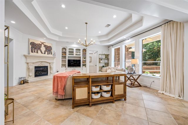 59 Nocturne Woods Place, The Woodlands, TX 77382