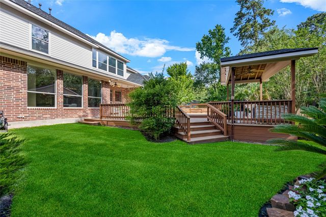 59 Nocturne Woods Place, The Woodlands, TX 77382